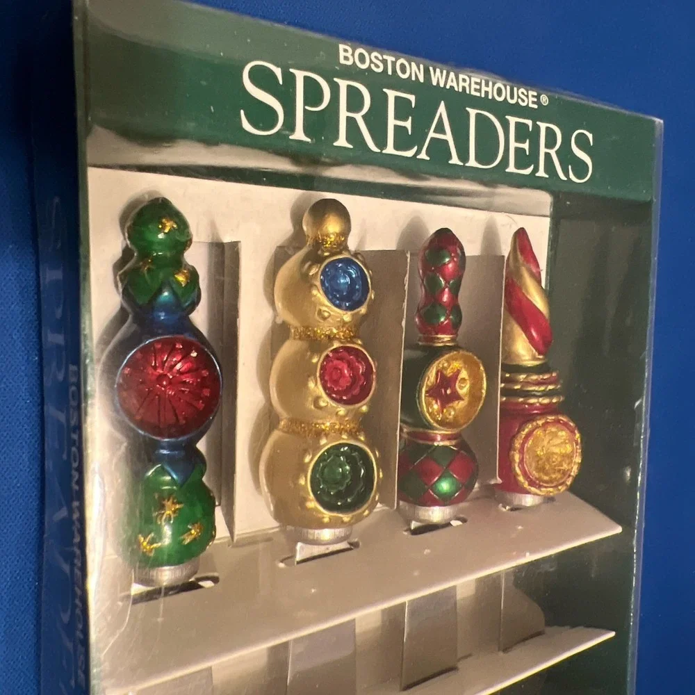Boston Warehouse Spreaders Cheese Butter Stainless Steel Holiday Knives Set of 4